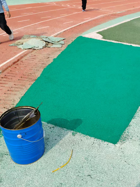 白银球场翻新修补改造专项服务介绍